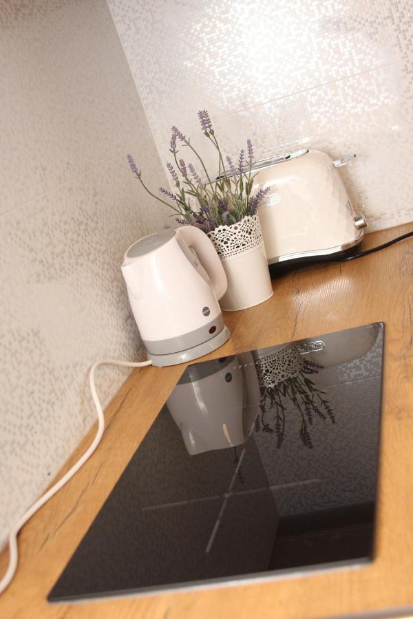 Apartament Przy Kladce Rzeszow Bagian luar foto