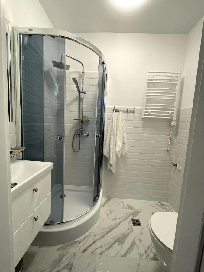 Apartament Przy Kladce Rzeszow Bagian luar foto